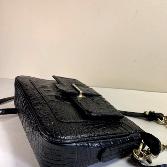 🖤Stunning Brahmin Purse/Bag - Genuine Crocodile Embossed Leather Line!! 🖤 - Picture 6 of 6